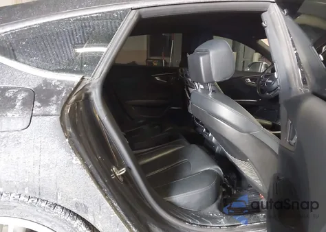 2015 Audi S7 4.0T z USA, uszkodzony, nr VIN WAUW2AFC9FN022079